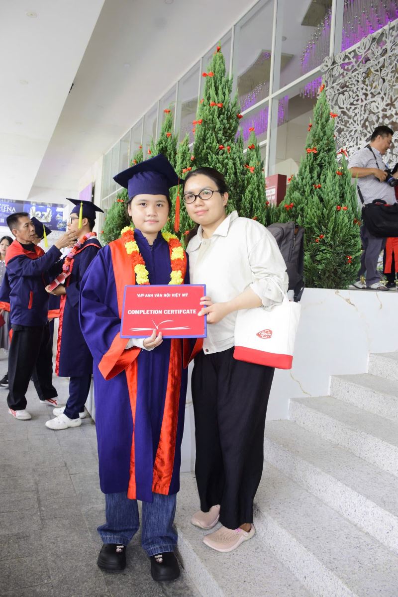 Bán Áo Tốt Nghiệp Mầm Non giá rẻ